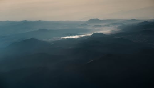 山岳, 山頂, 空中写真の無料の写真素材