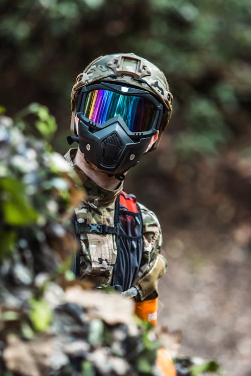 Soldier in Camouflage Uniform, Helmet, Goggles and Mask · Free Stock Photo