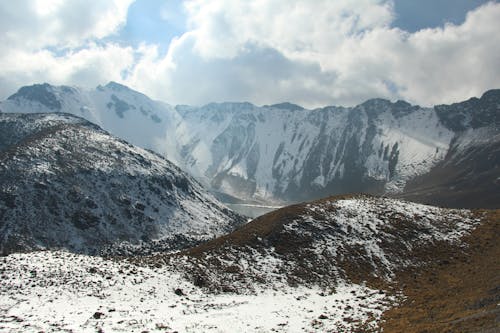 Безкоштовне стокове фото на тему «tavel, велика висота, гірський хребет»
