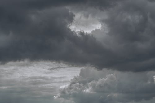 Foto d'estoc gratuïta de aire, cel, gris