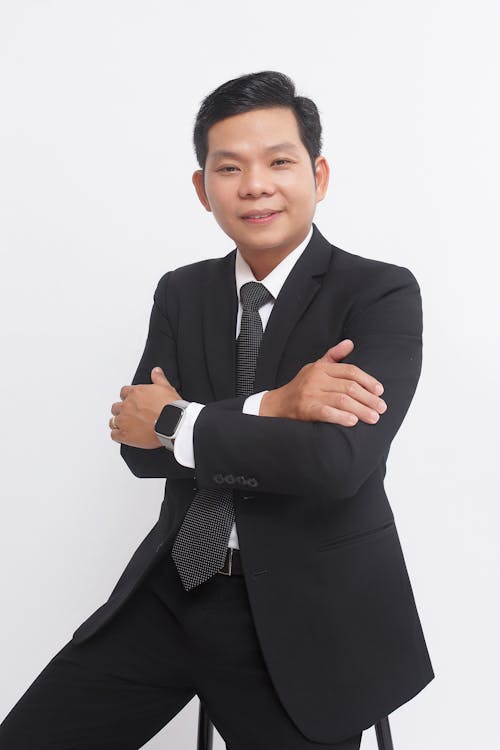 Elegant Businessman Wearing Suit