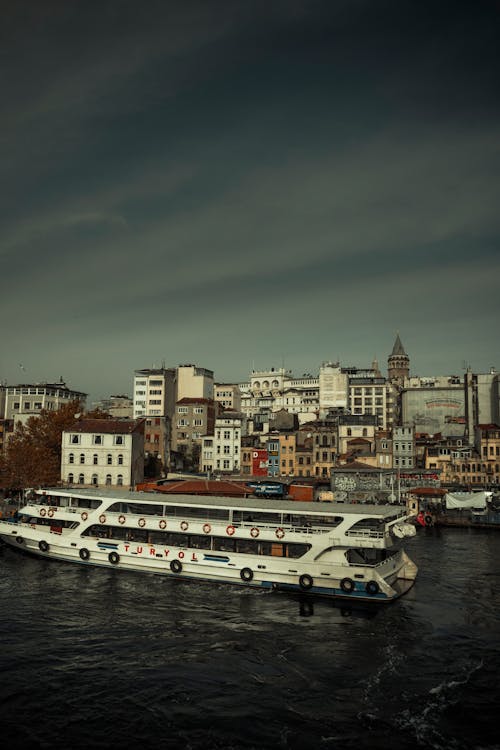 Photos gratuites de bateau, bâtiments, citadin