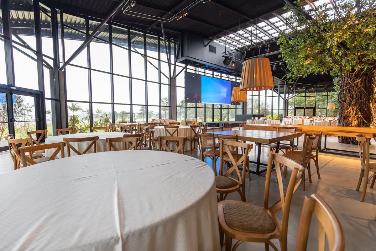 Modern restaurant interior with tables and chairs
