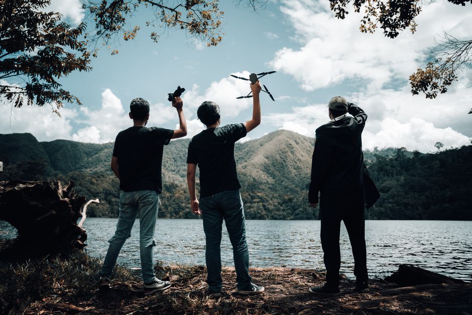 Polonia, cu susținerea NATO, doboară drone rusești încălcând spațiul său aerian. Activitate intensă și la frontiera României