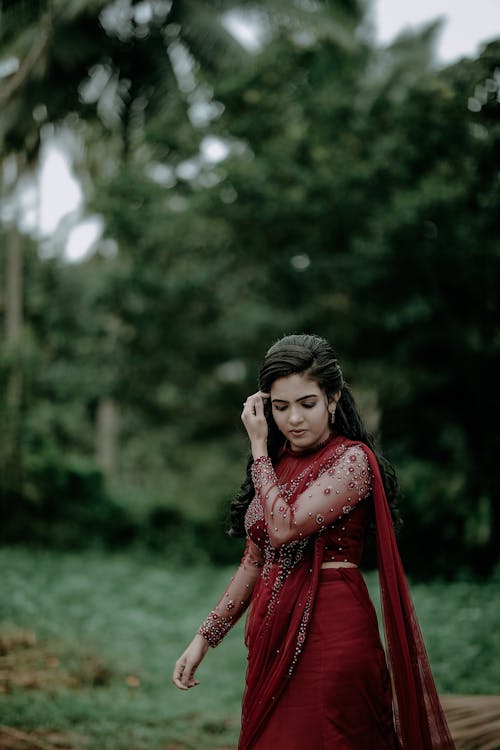 Foto stok gratis bergaya, fotografi mode, gaun merah