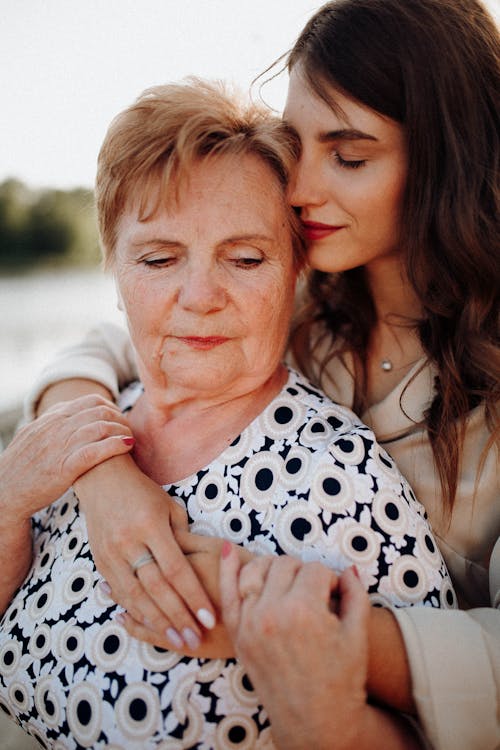 aile, anne, Aşk içeren Ücretsiz stok fotoğraf