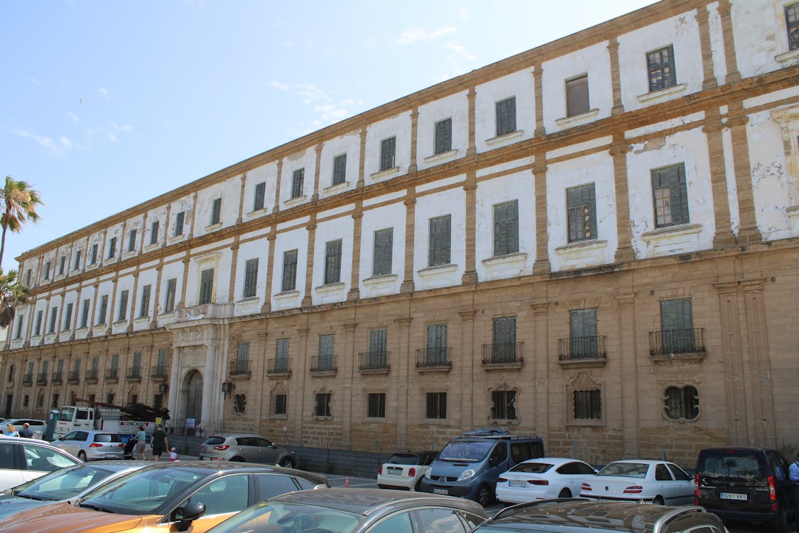 edificio de Valcárcel