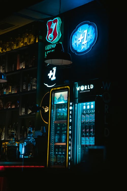 Night photo in a pub