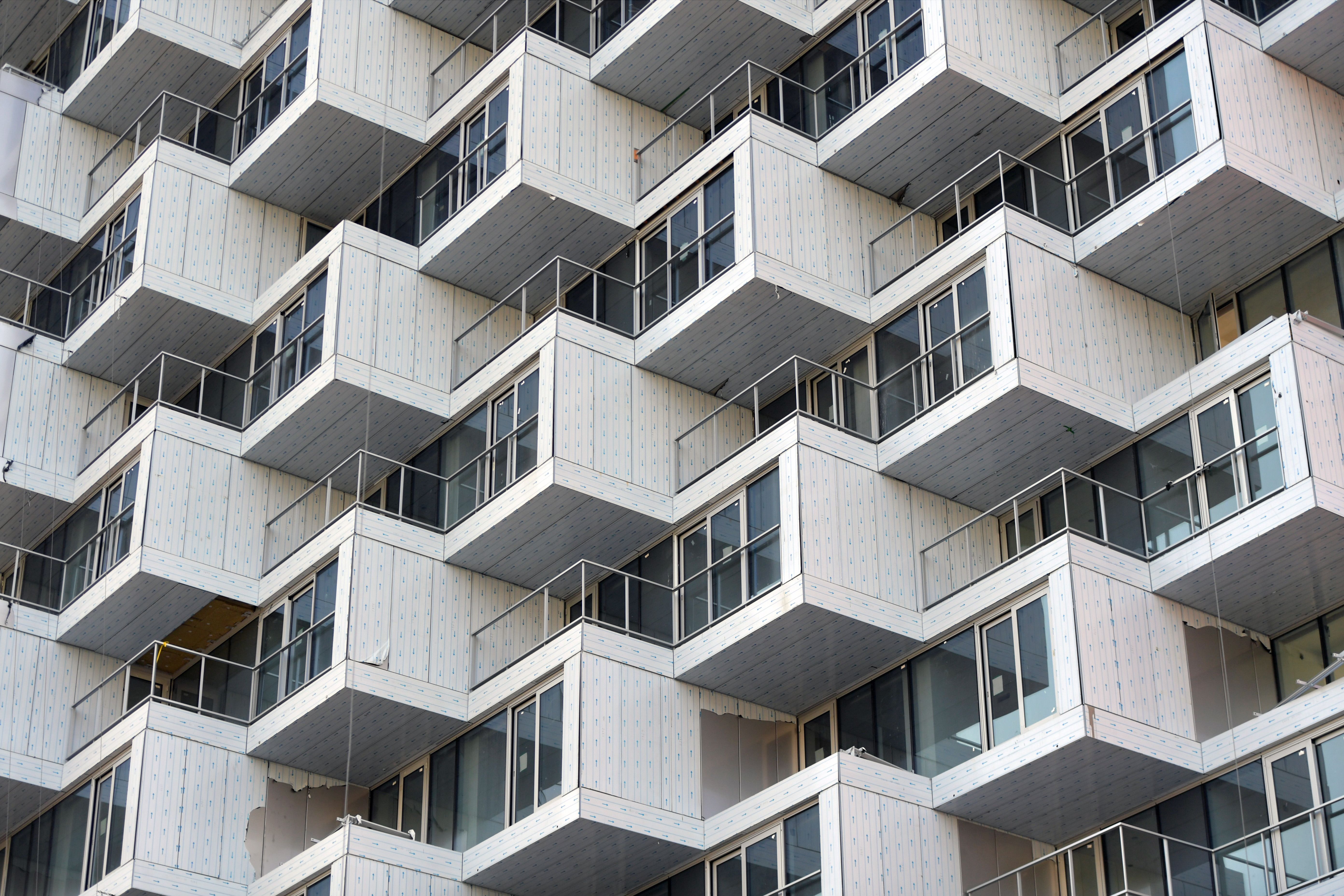 Canada's building permits plunge as multi-family demand evaporates