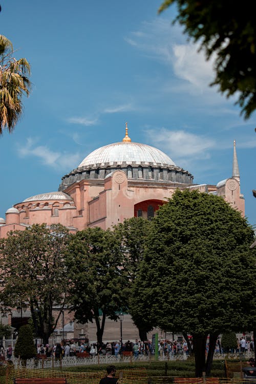 Darmowe zdjęcie z galerii z bizantyjska architektura, budynek, drzewa