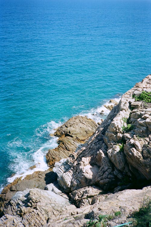 Gratis lagerfoto af bølger, hav, klippe