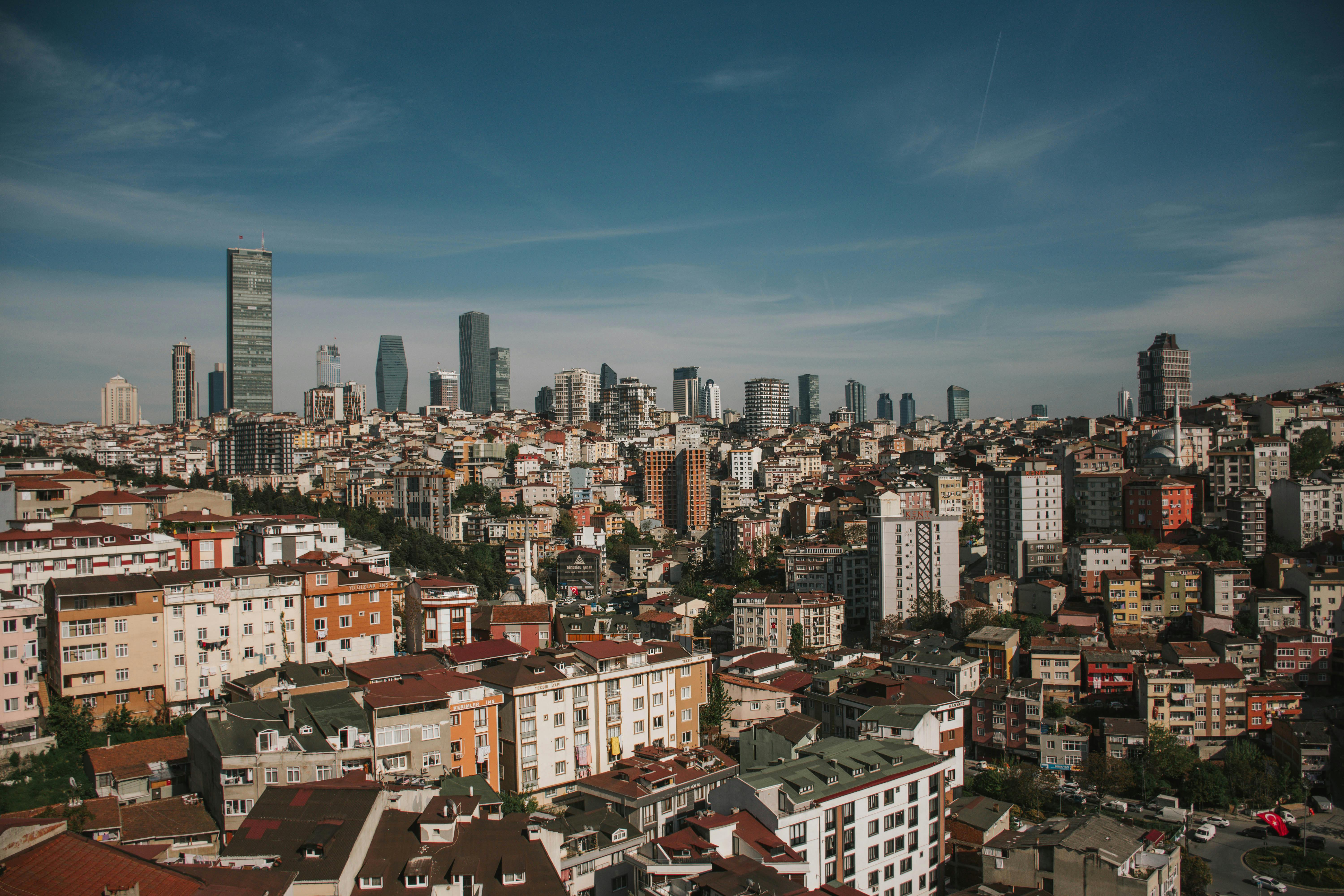 İstanbul modern konut projeleri ve şehir silüeti