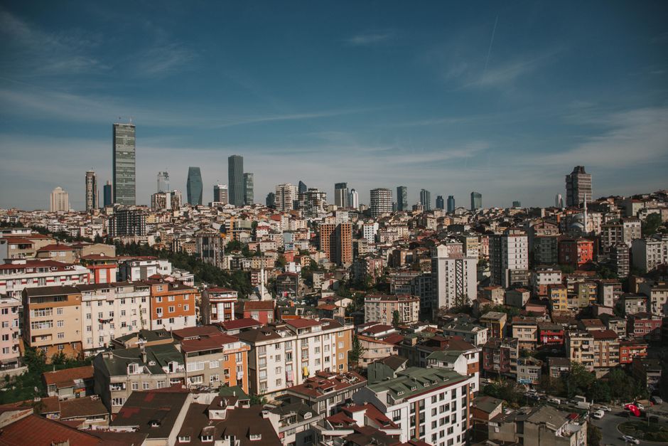 İstanbul modern konut projeleri ve şehir silüeti