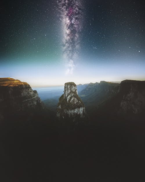 Gratis stockfoto met bergen, donker, galaxy Stockfoto
