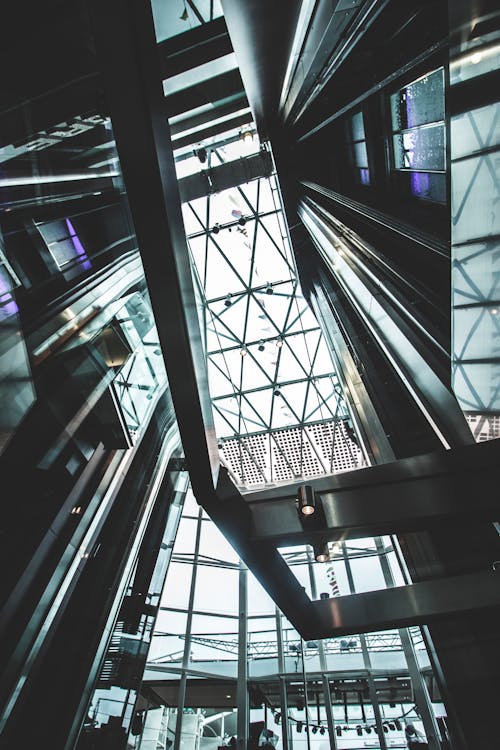 Vista De Gusano Del Interior Del Edificio