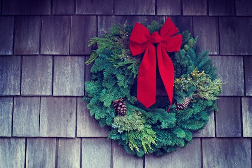 Free Green and Red Christmas Wreath Stock Photo