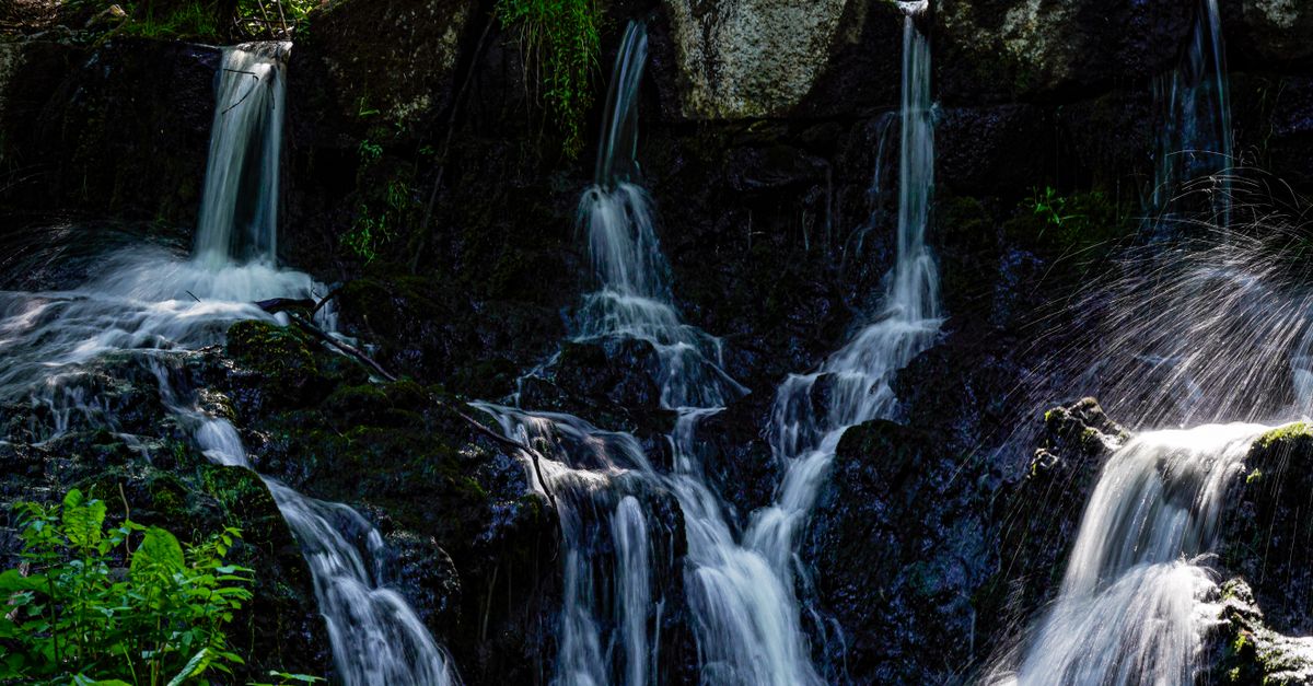 Cascading Ridge View Scenic View of a Cascading Waterfall · Free Stock Photo