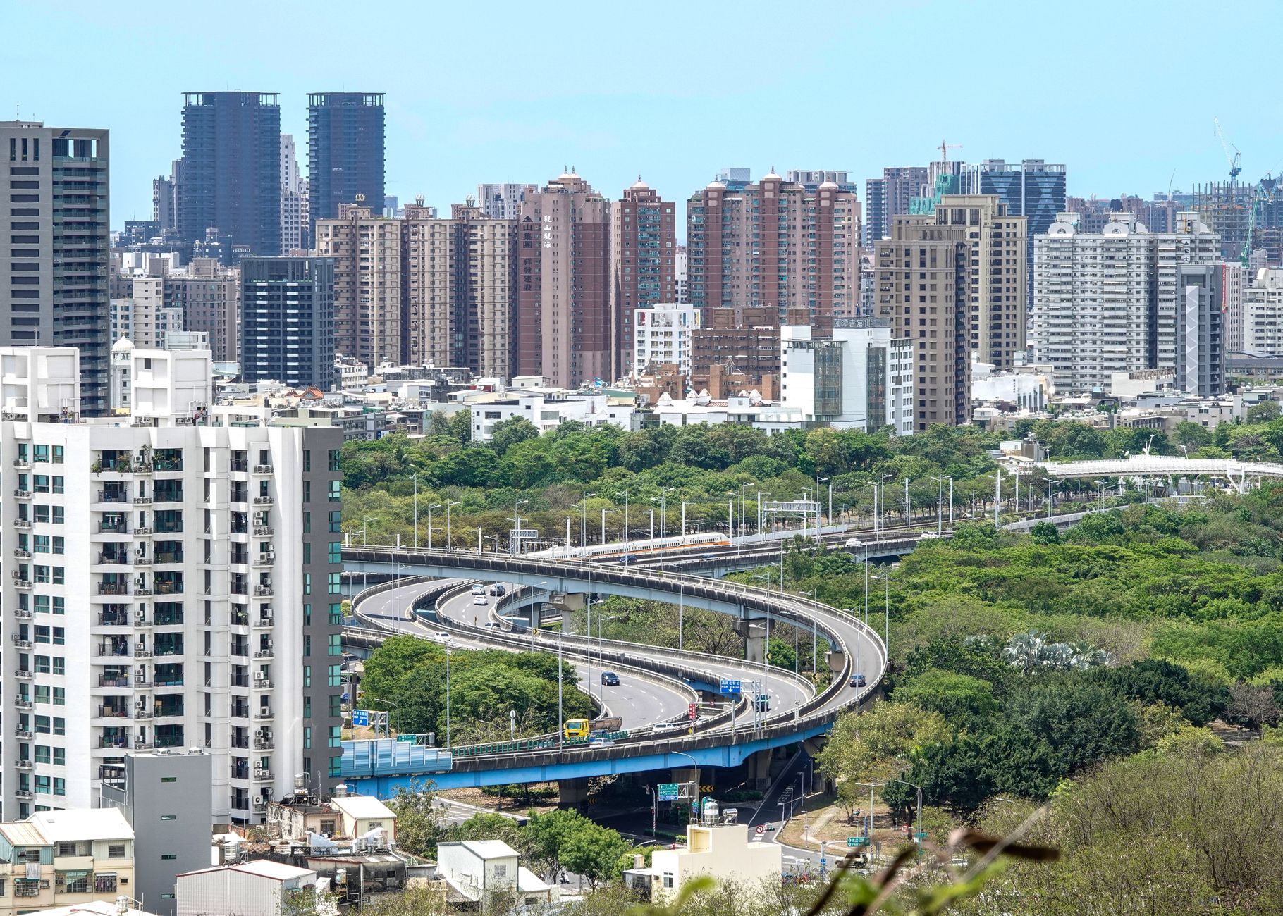 嘉義與高雄往返台南必停景點與順路路線指南 海岸與郊區景觀