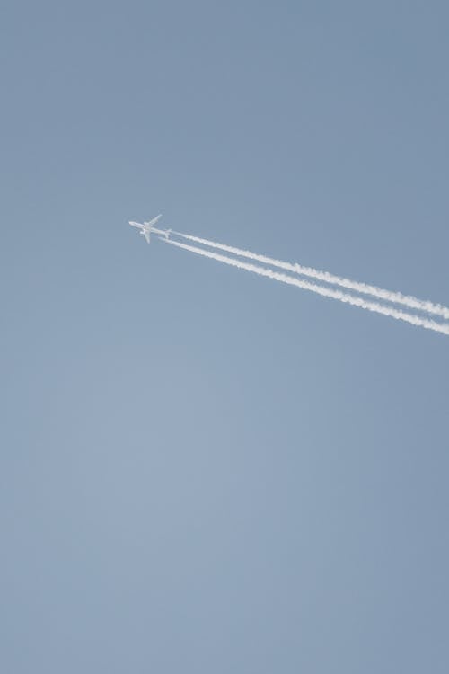Jogo de aviões de um jato imagem de stock. Imagem de jato - 22216935