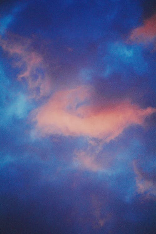 Kostenloses Stock Foto zu abend, blauer himmel, dramatisch