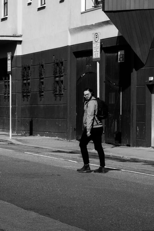 거리, 걷고 있는, 남자의 무료 스톡 사진