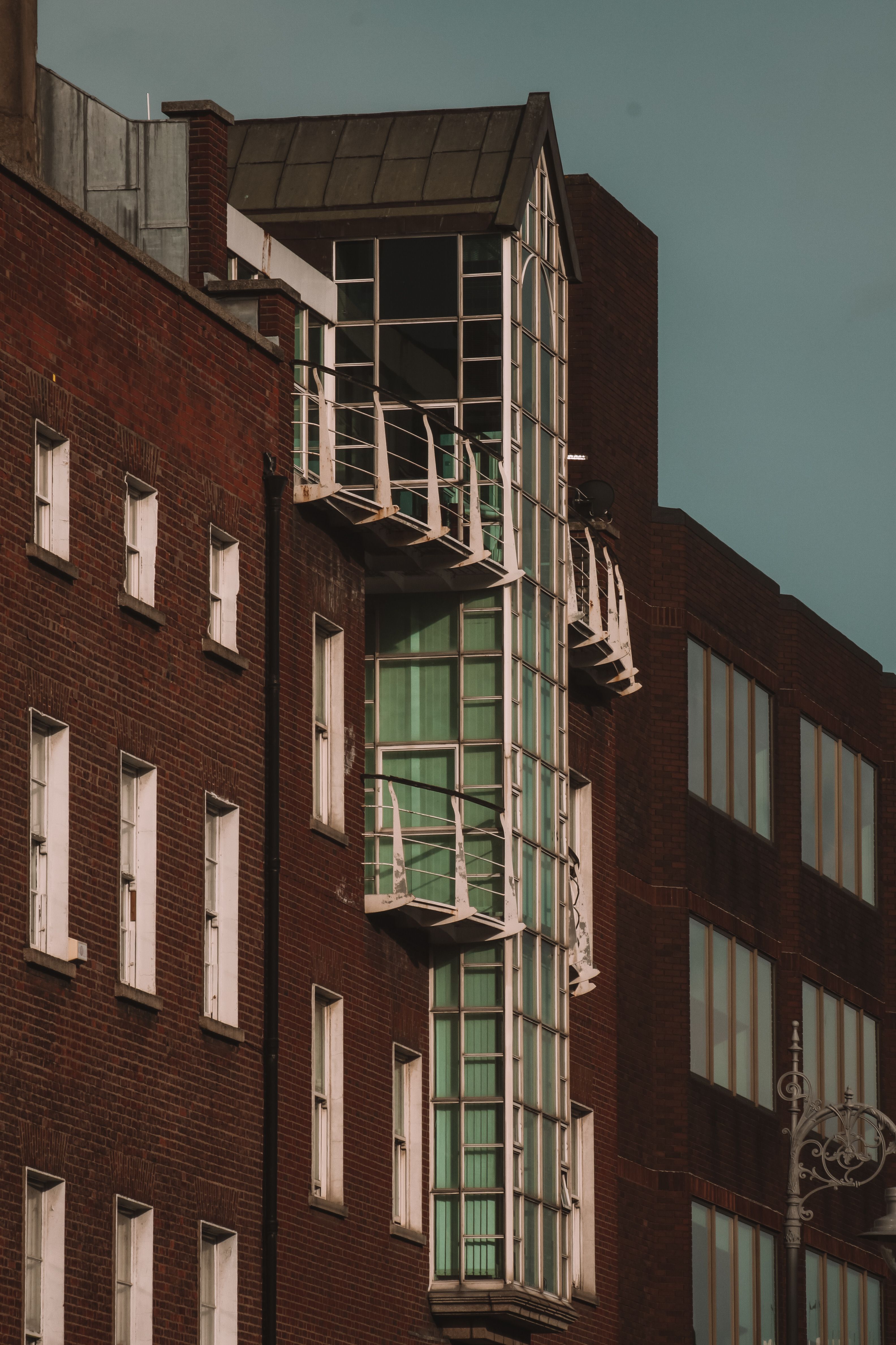 Facade of Residential Building in City · Free Stock Photo