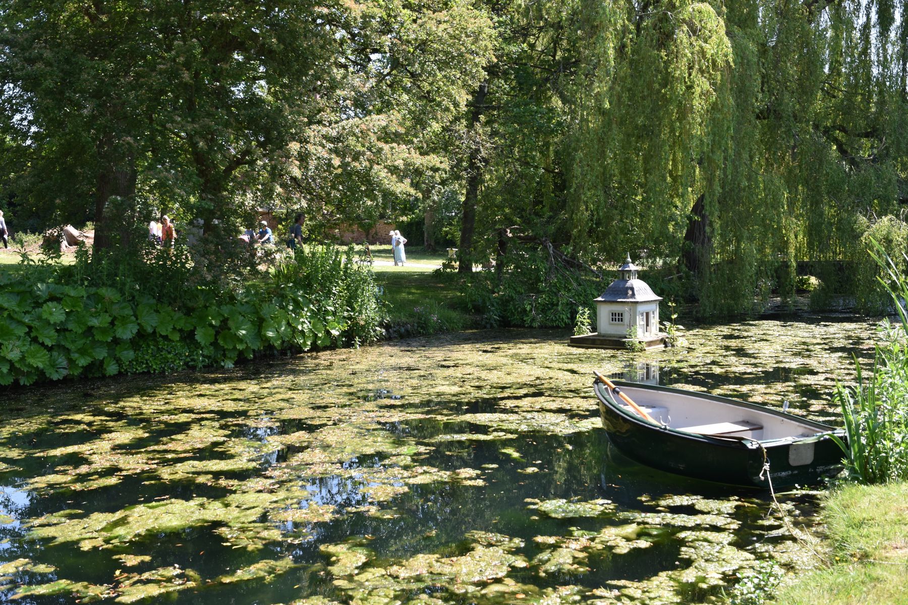 Sonning with Kids: A Family Day Out by the Thames