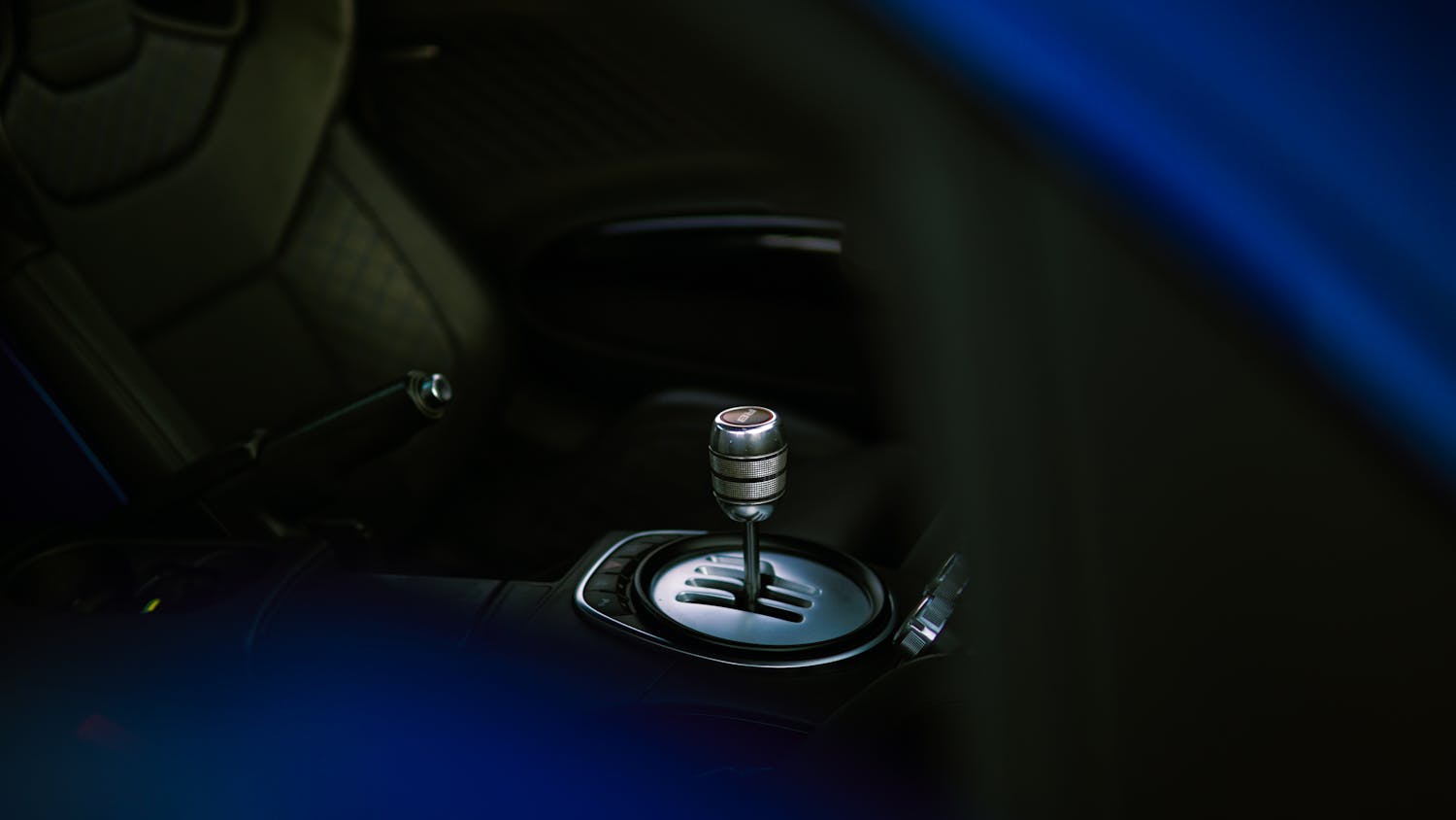 Sports car gearshift