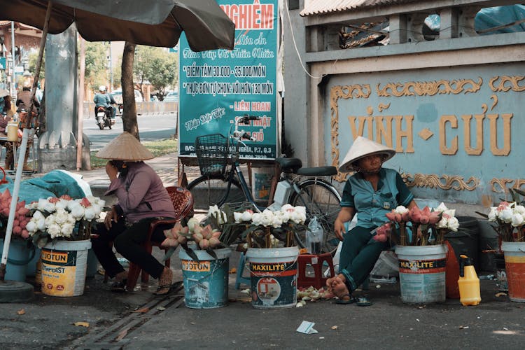 Street Flower Sellers