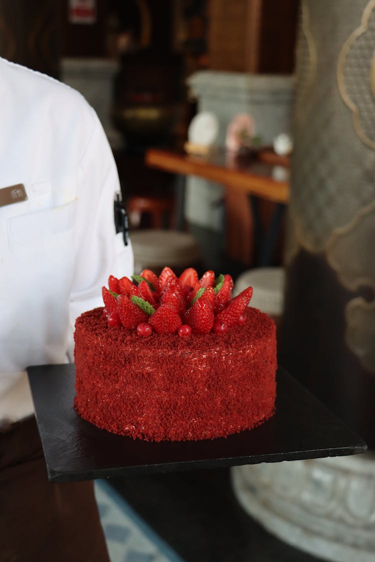 Cake With Strawberries