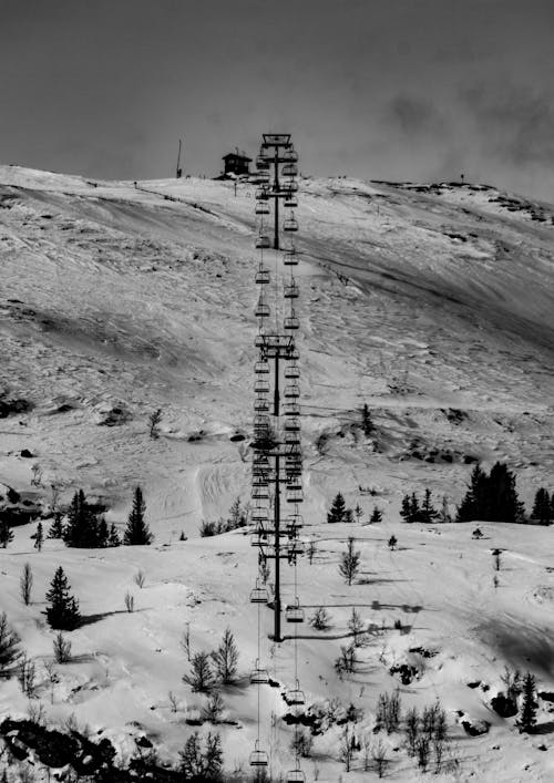 Безкоштовне стокове фото на тему «вертикальні постріл, Гірськолижний підйомник, гори»