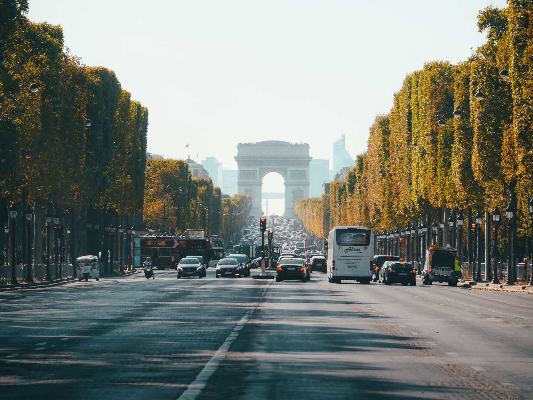 Champs-Élysées: Jalan Surga di Jantung Paris, Prancis