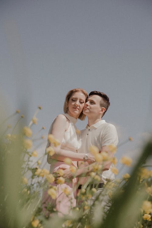 Imagine de stoc gratuită din cuplu, femeie, flori