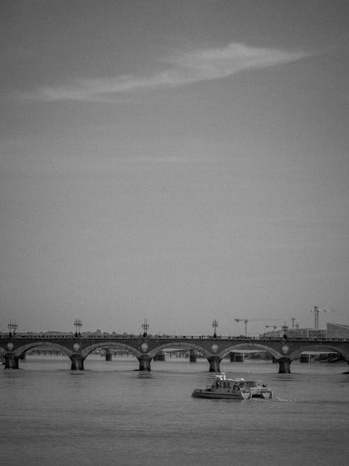 View of the Pont De Pierre over River Garonne in Bordeaux, France