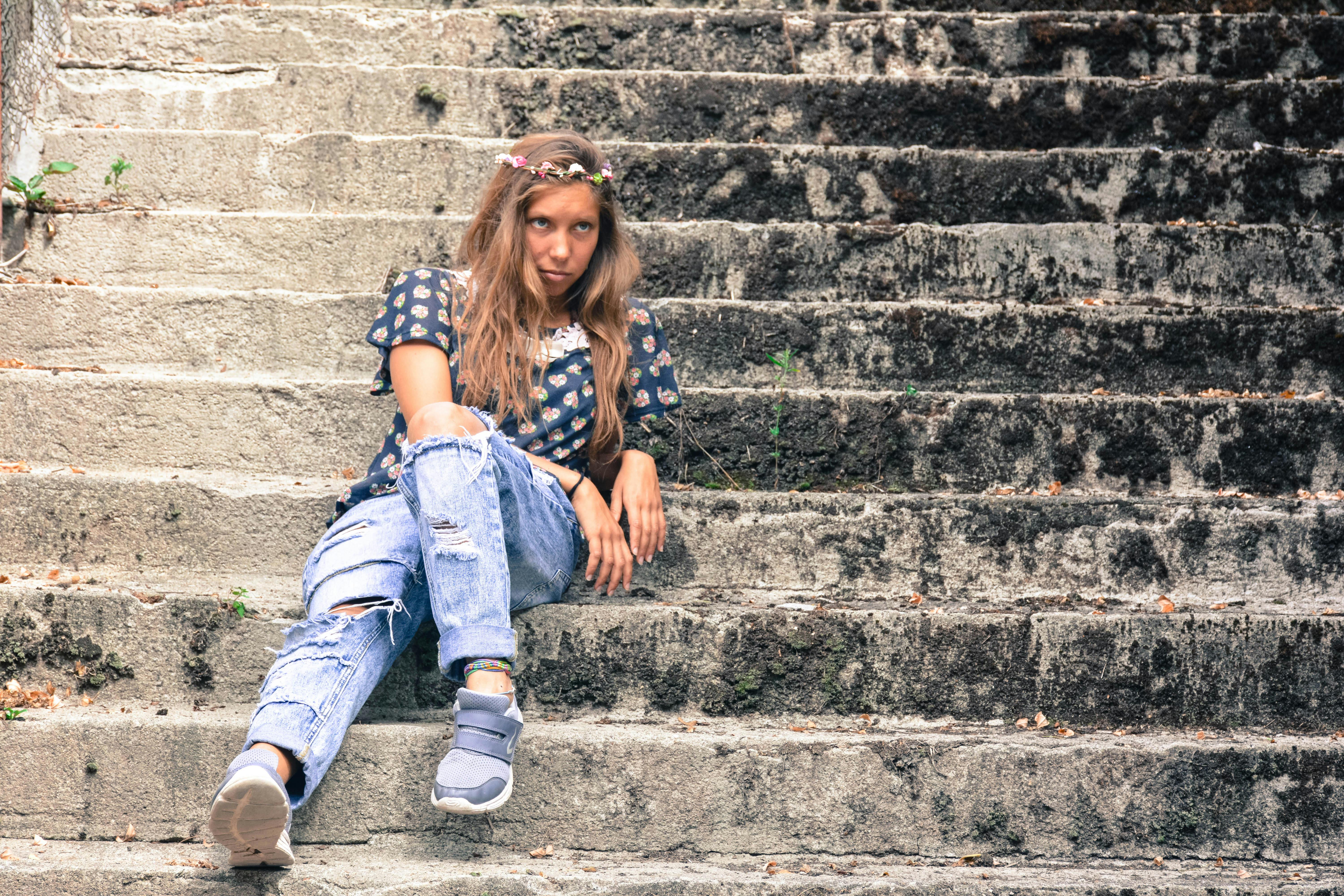 Young Woman Poses on Stairs of Manor. Adult Female Sitting on Steps of  Palace. Stock Photo - Image of carefree, casual: 191344876