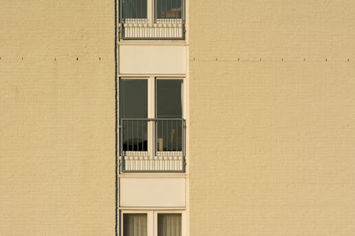 Ingyenes stockfotó ablakok, épület, fal témában