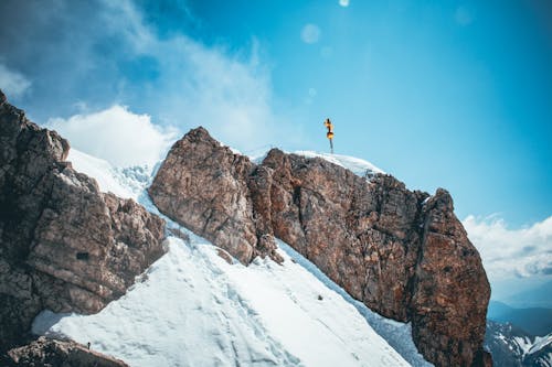 Fotobanka s bezplatnými fotkami na tému Alpy, horský vrchol, hory