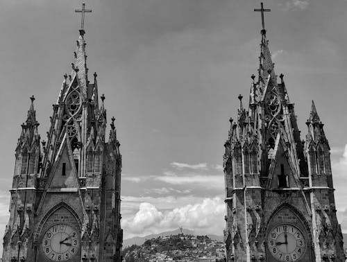 Immagine gratuita di acqua di colonia, architettura gotica, bianco e nero