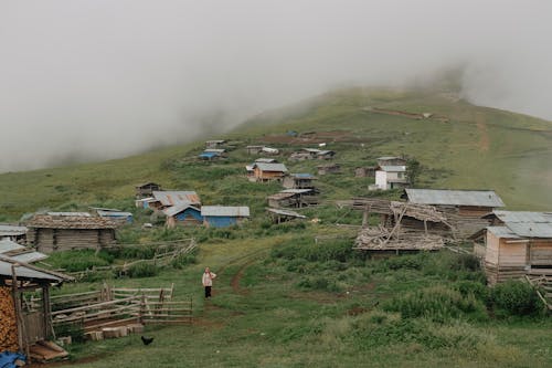 Foto profissional grátis de aldeia, aldeias, casas