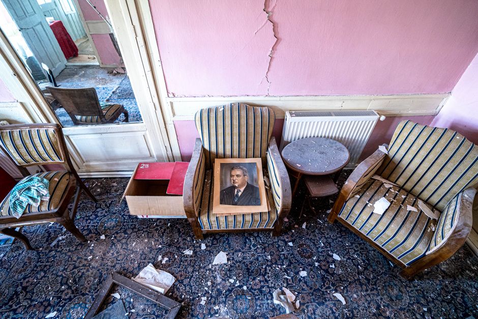 Nazi-Looted Portrait Found in Dutch SS Leader's Family Home