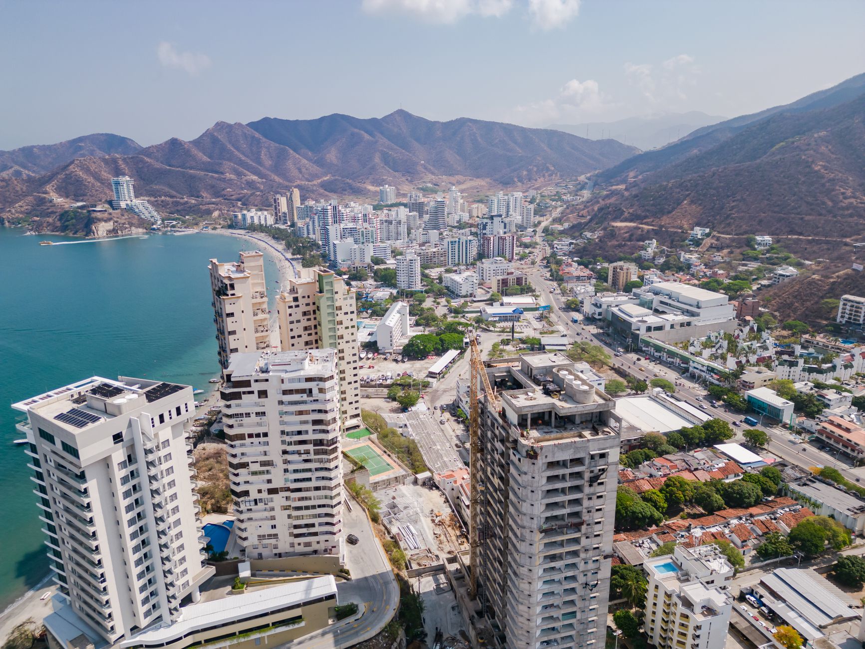 demanda constructora contrato estatal Colombia Nisimblat Law Colombia