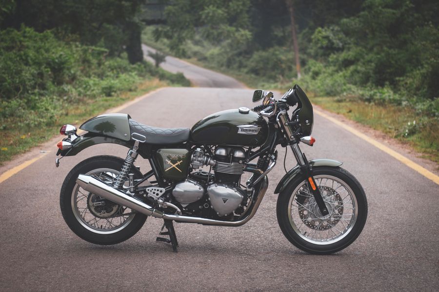Motocicleta esportiva vermelha
