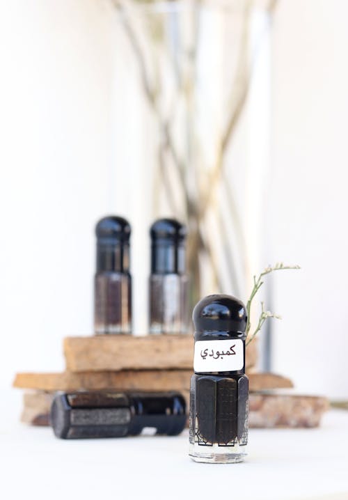 Základová fotografie zdarma na téma arabský parfém, detail, lahve