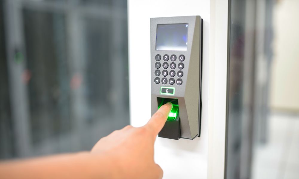 modern airport security biometric scanner