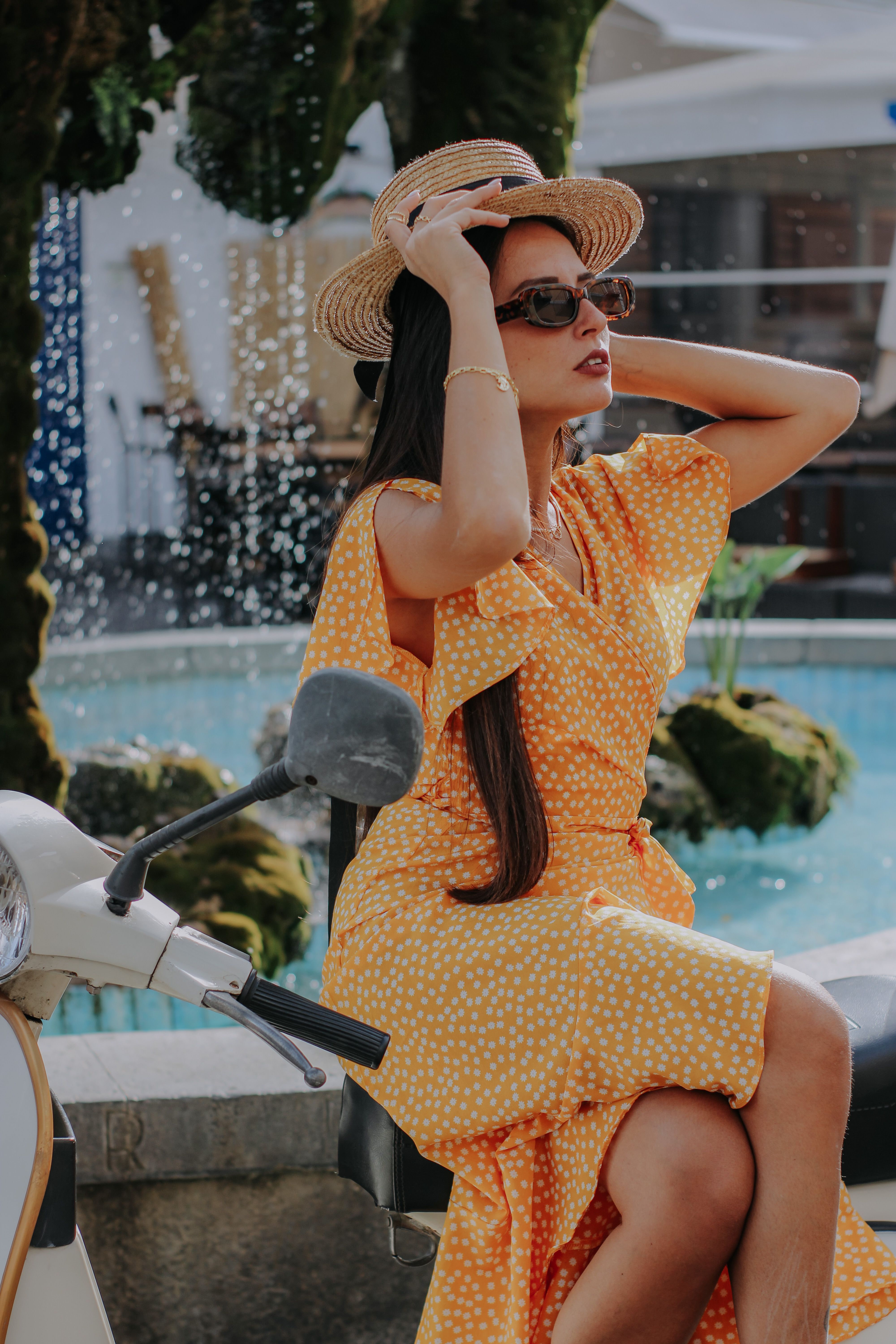 Vestido Wrap Curto