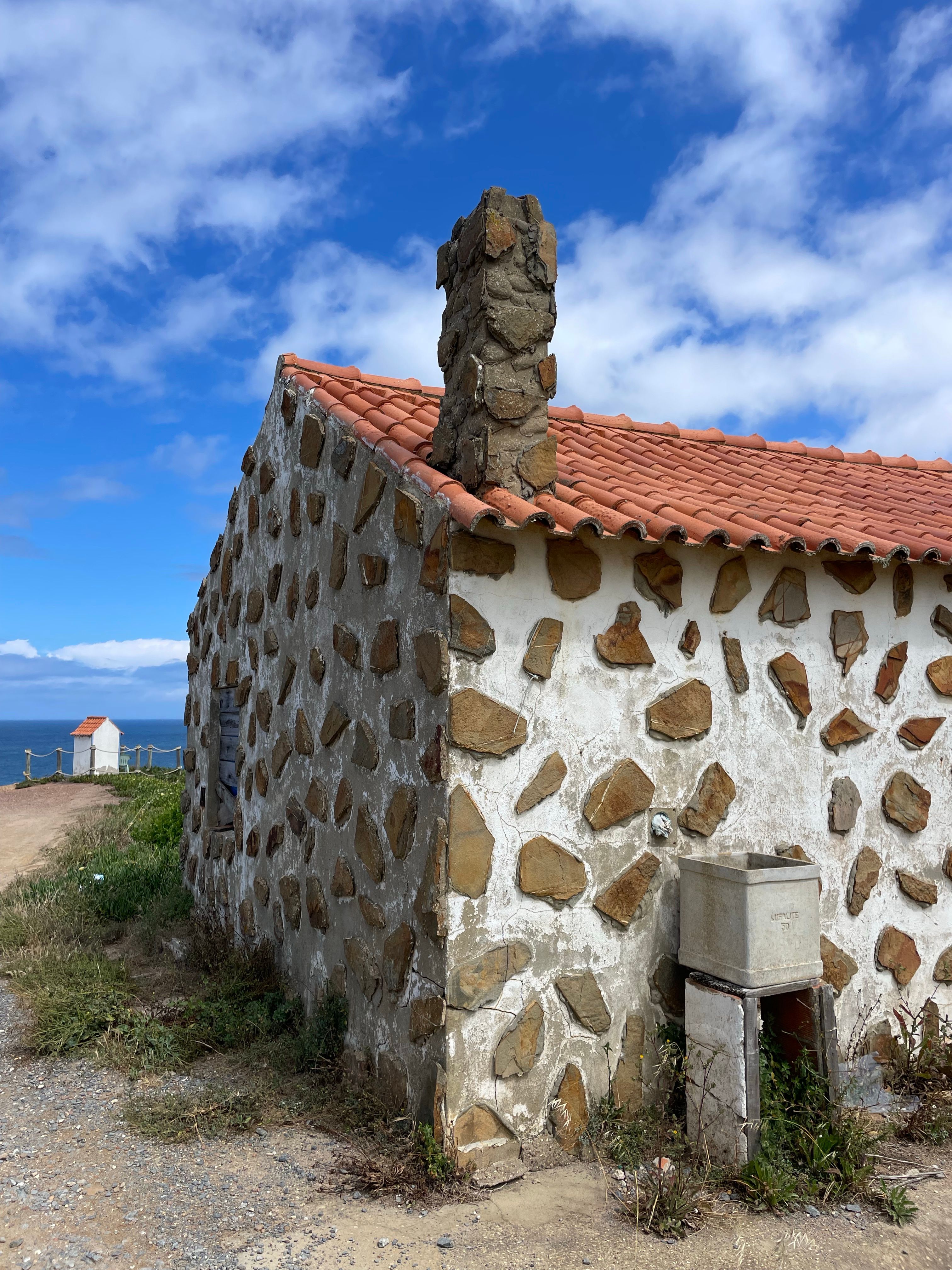 Cottages with Green Roofs · Free Stock Photo