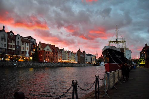 akşam, bulutlar, gdansk içeren Ücretsiz stok fotoğraf