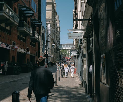 人, 人行道, 城市 的 免费素材图片