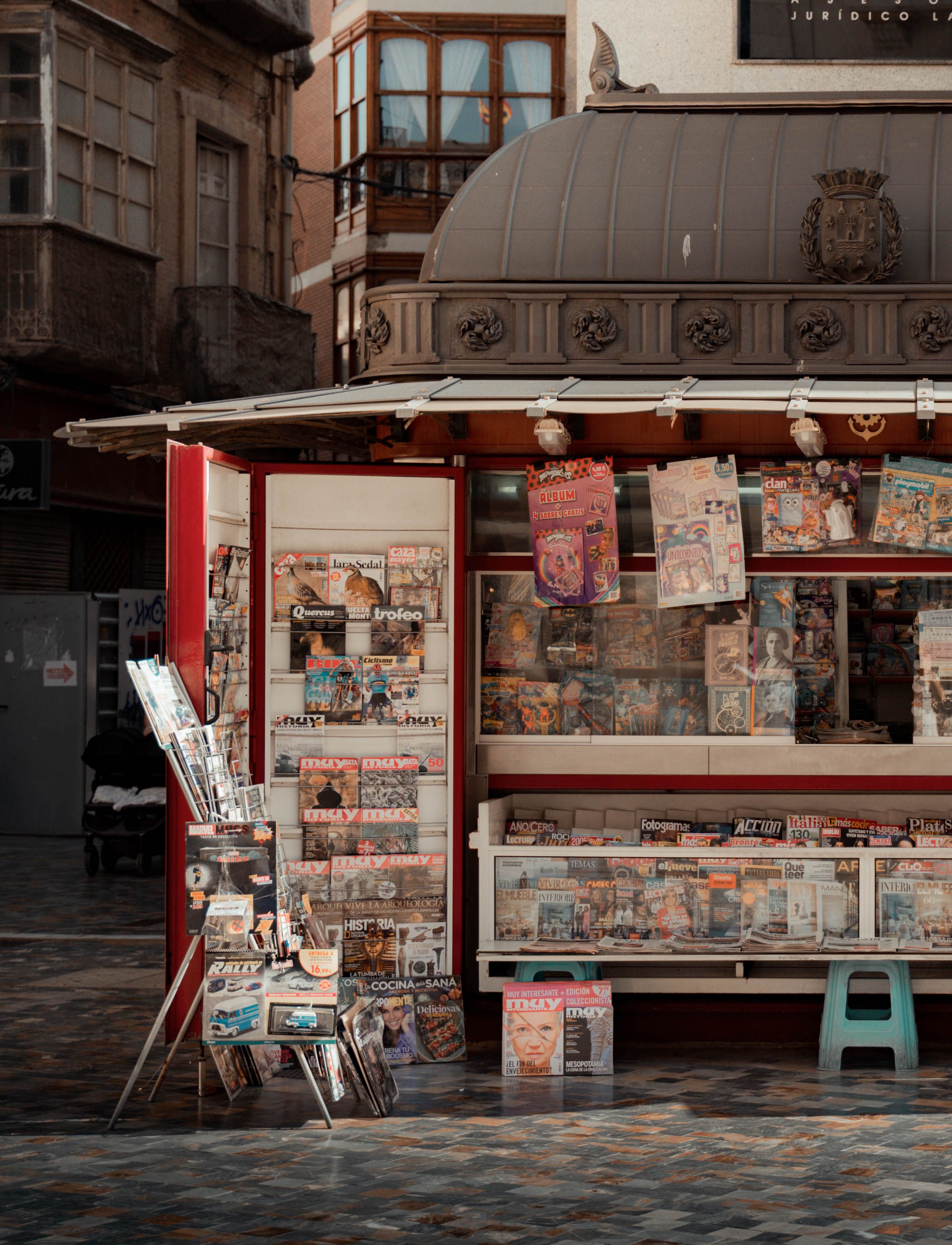 Newsstand in the City Street · Free Stock Photo