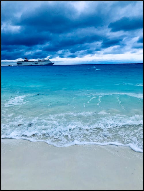 Free stock photo of beach, cruise ship, half moon cay